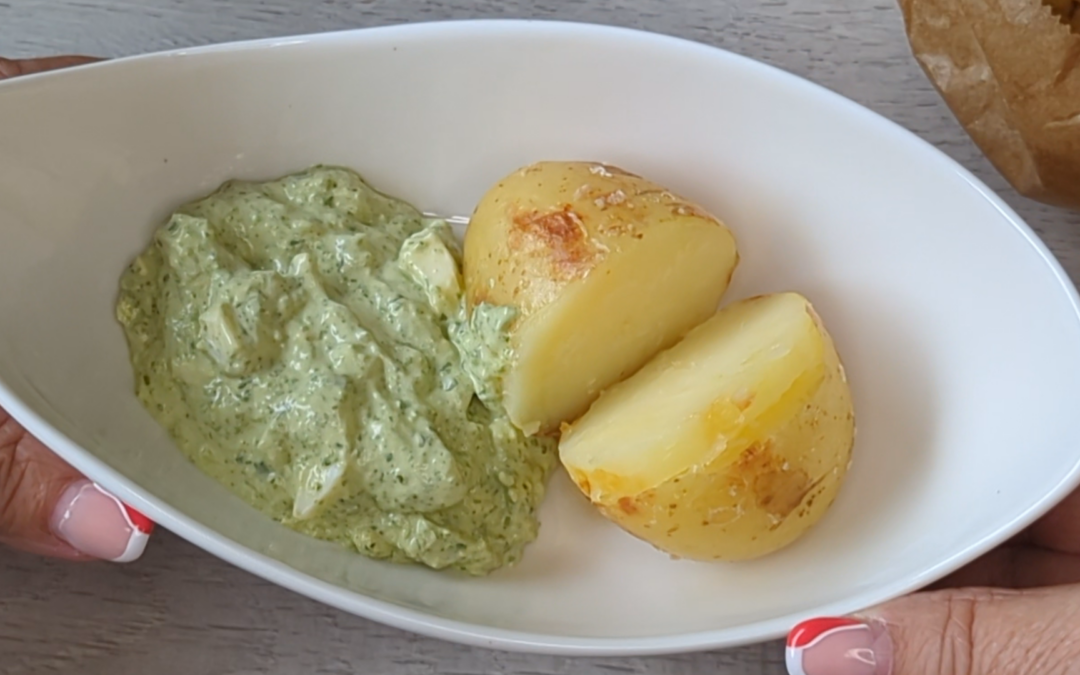 Ofenkartoffeln mit Kräuterquark