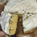 Airfryer Rezept - Rhabarberkuchen mit Baiserhaube