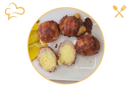 Bratwurst im Kloßteig in der Heißluftfritteuse – gelingt einfach aus dem Airfryer Bratwurst im Kloßteig in der Heißluftfritteuse