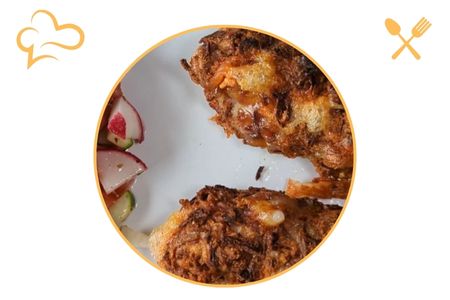 Harzer Bratwurst aus der Heißluftfritteuse – deftig, würzig und richtig knusprig Harzer Bratwurst aus Bratwurstmasse und Harzer Käse, knusprig gegart in der Heißluftfritteuse